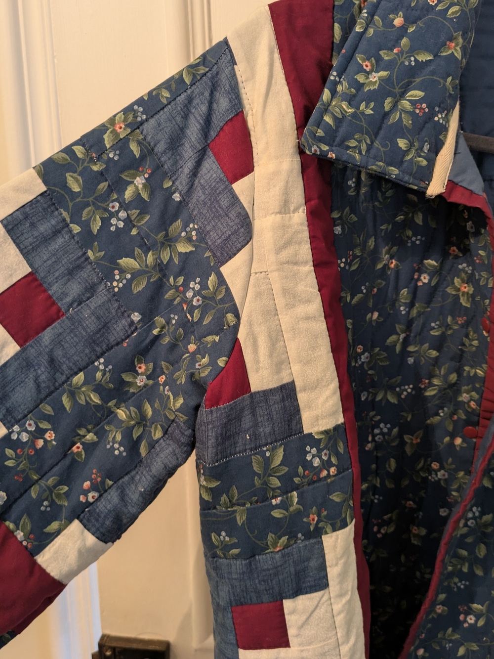 Quilted Floral Patchwork Jacket - Navy & Burgundy - Picture 4 of 4